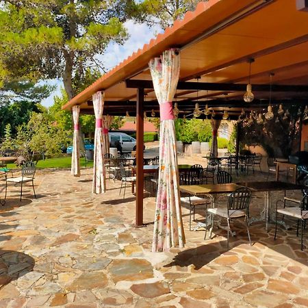 Bungalow Bambolera Torrelaguna ภายนอก รูปภาพ