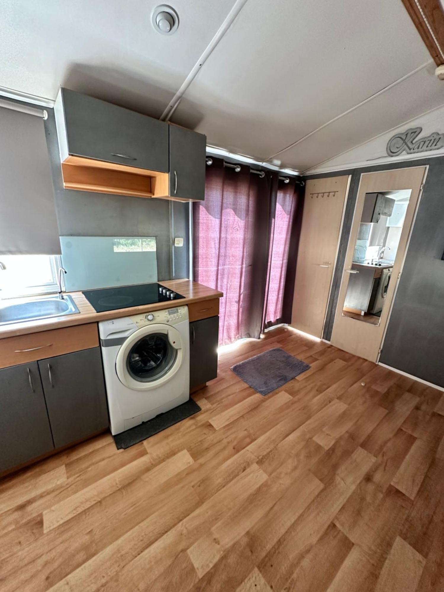 Bungalow Bambolera Torrelaguna ภายนอก รูปภาพ