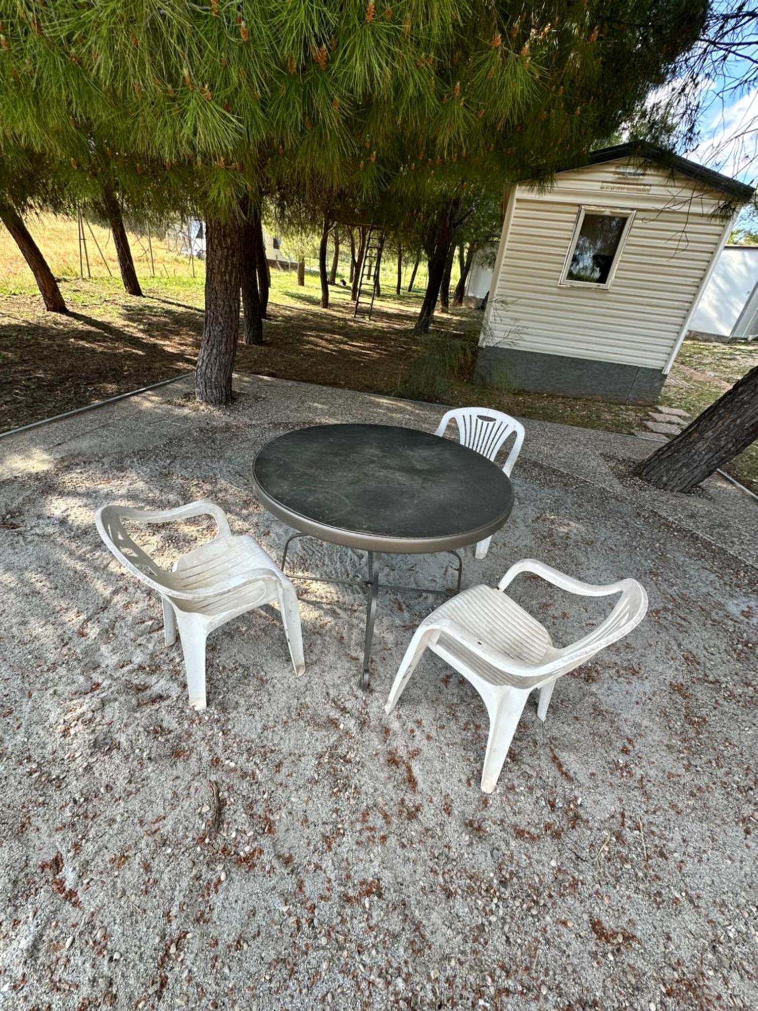 Bungalow Bambolera Torrelaguna ภายนอก รูปภาพ