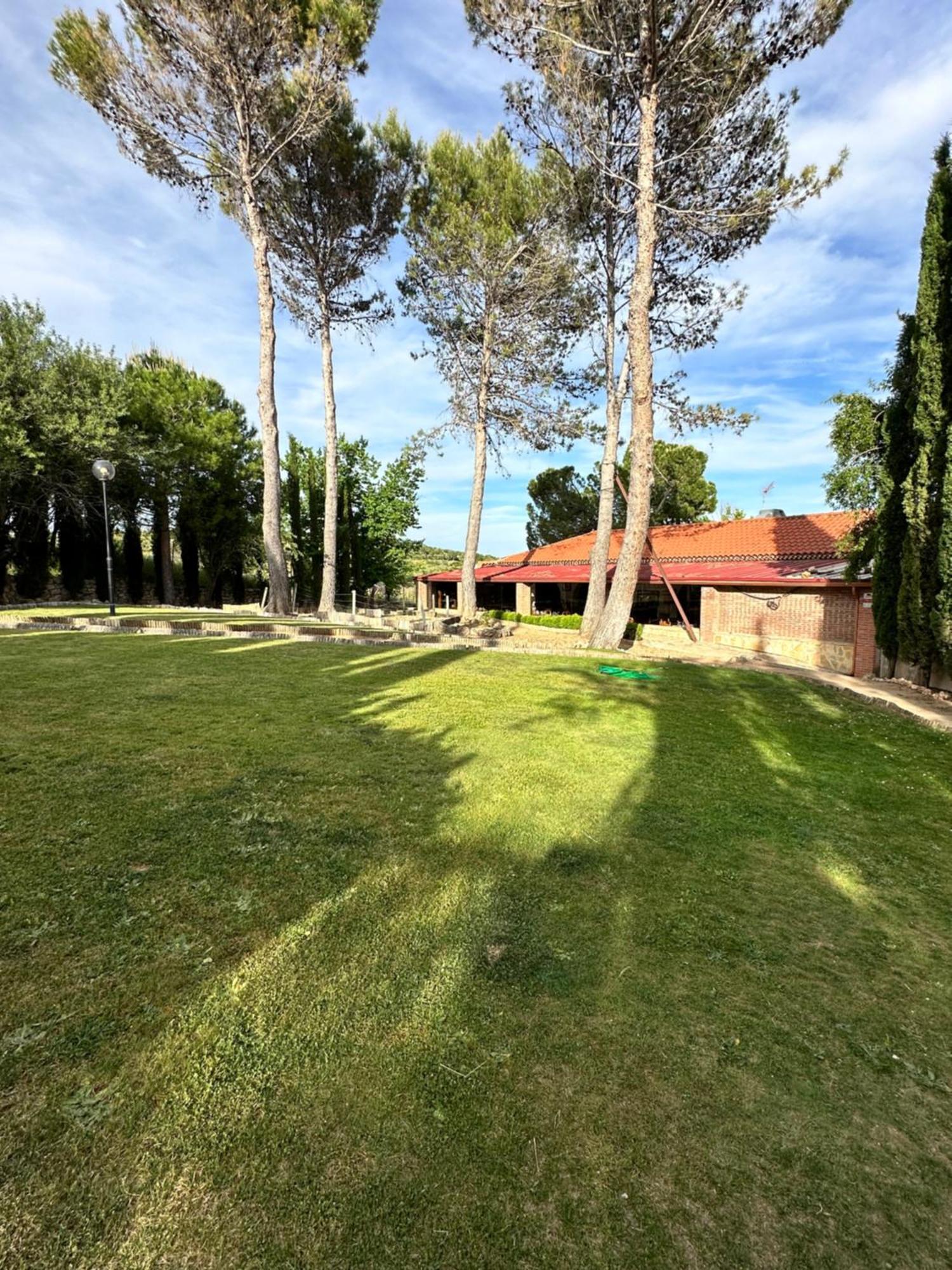 Bungalow Bambolera Torrelaguna ภายนอก รูปภาพ